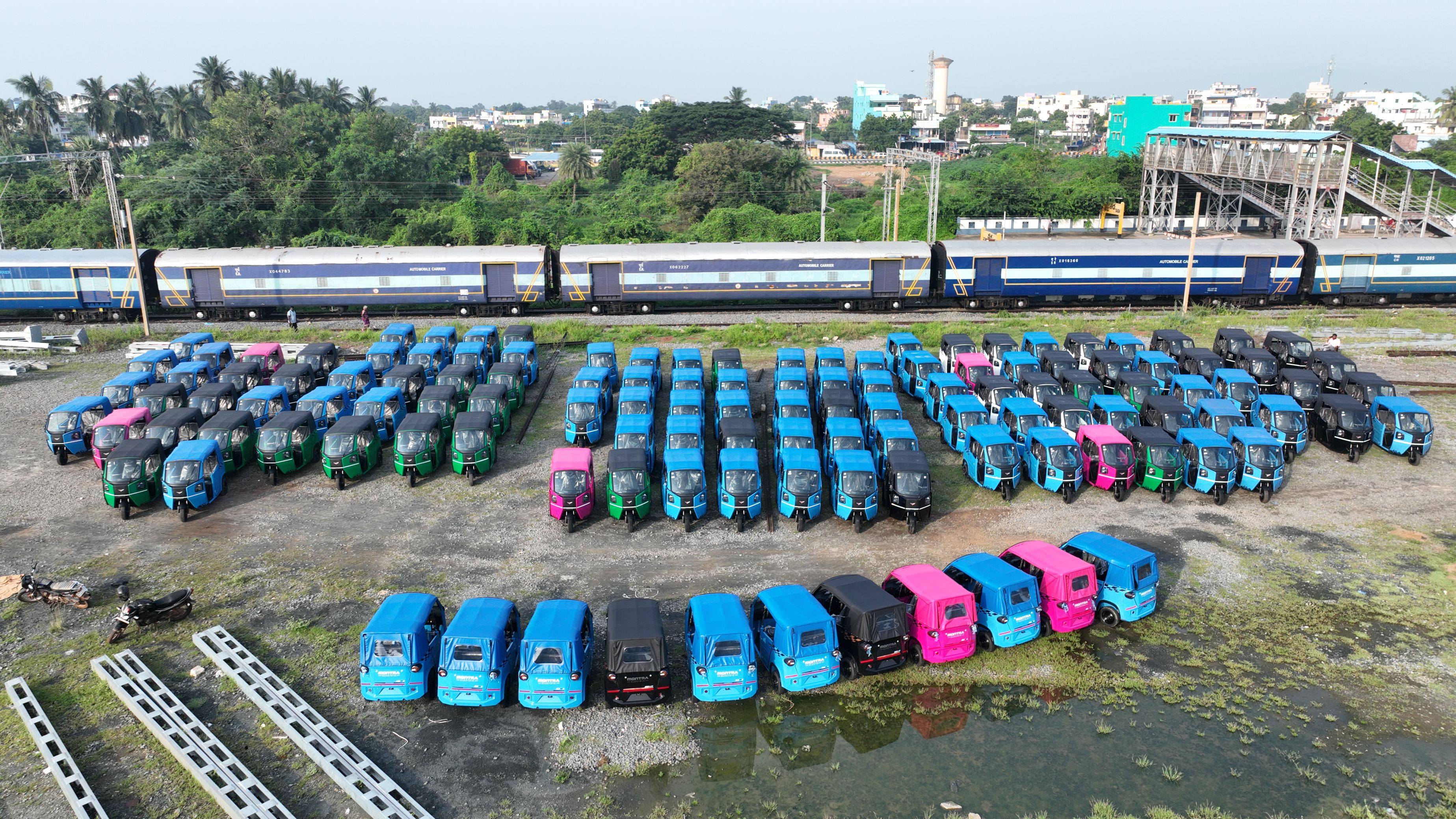 Montra Electric Image 2